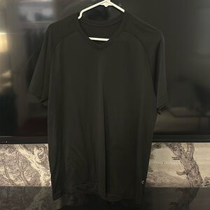 Lululemon V-Neck Metal Vent Tech Shirt